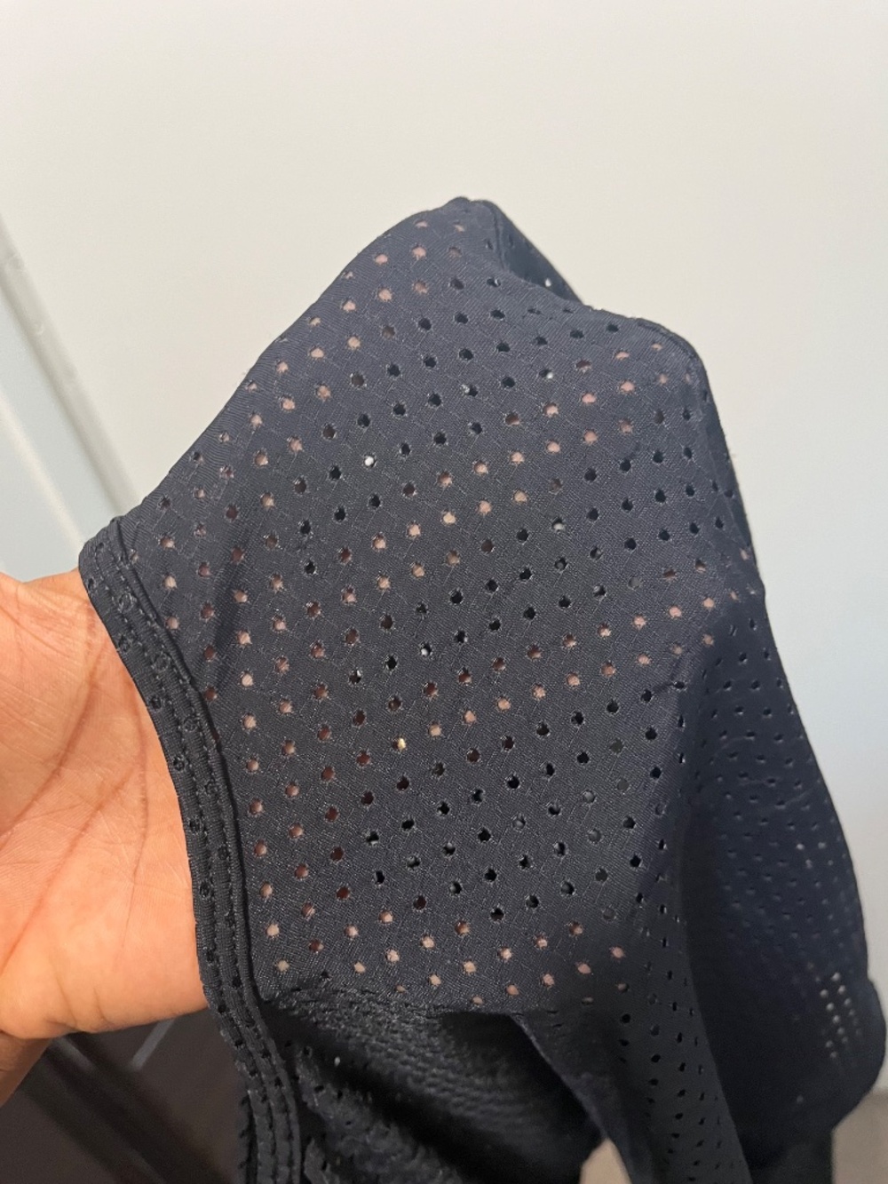 Mesh Crop Top - Picture 3 of 3